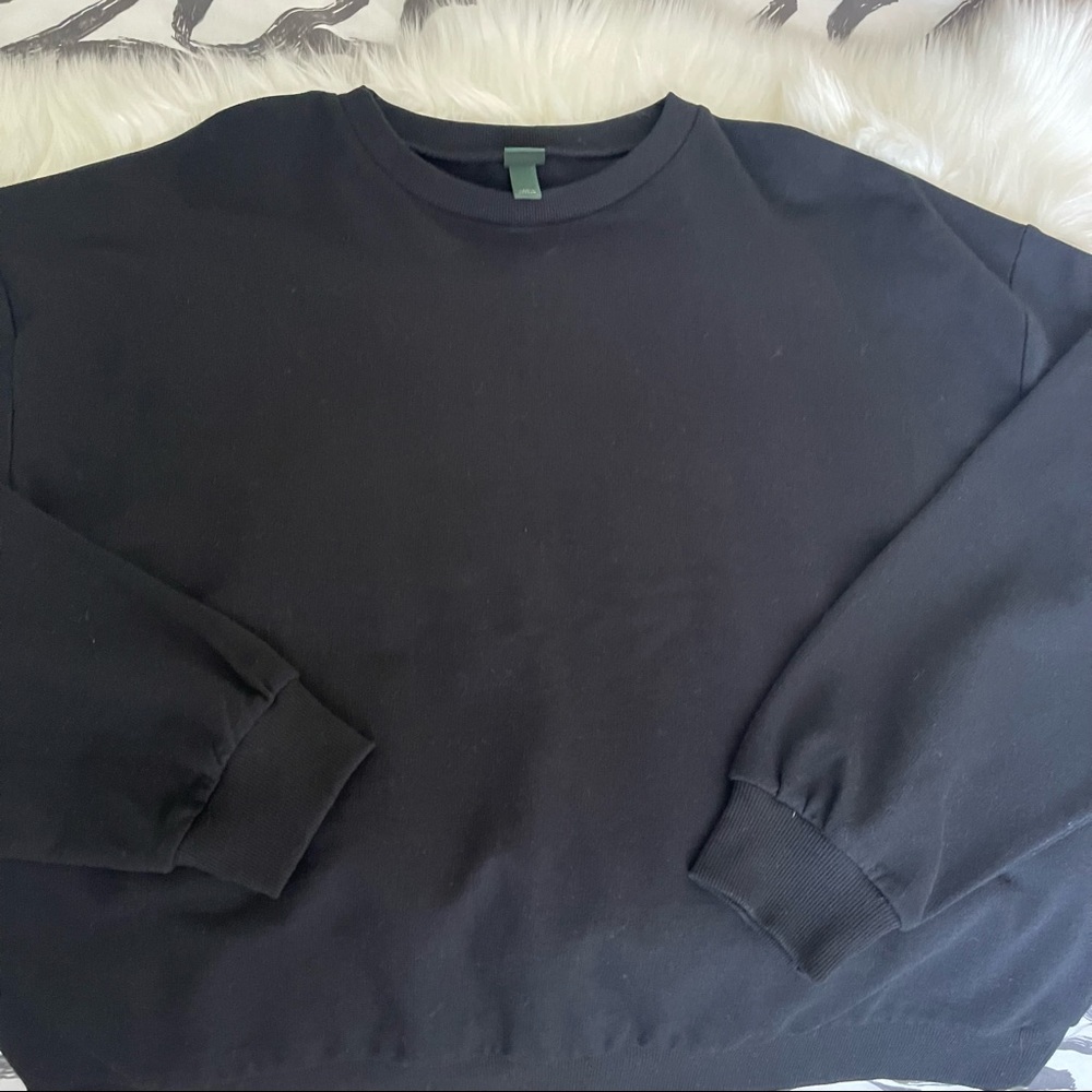 Wild Fable Women’s Sweatshirt - Picture 3 of 4